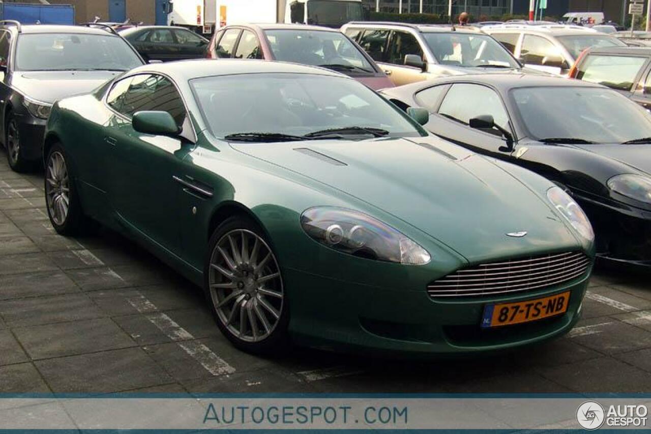 Aston Martin DB9