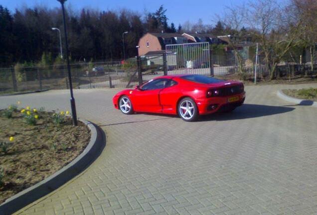 Ferrari 360 Modena