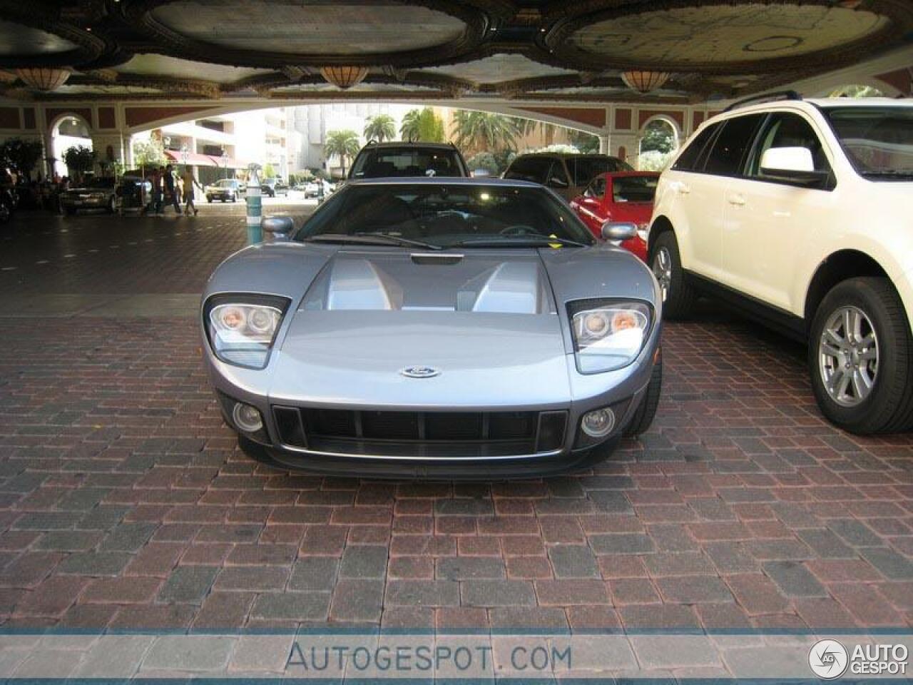 Ford GT