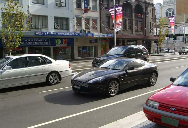 Aston Martin DB9