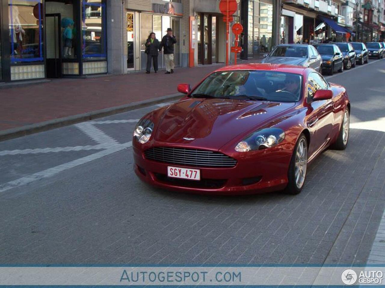 Aston Martin DB9