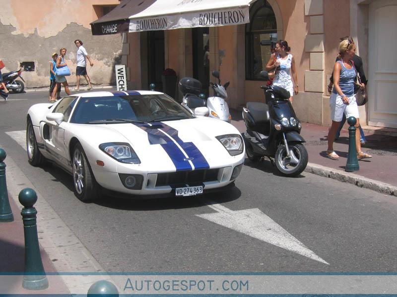 Ford GT