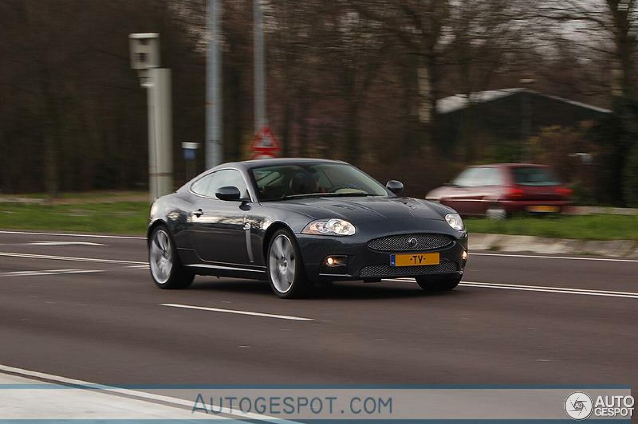 Jaguar XKR 2006