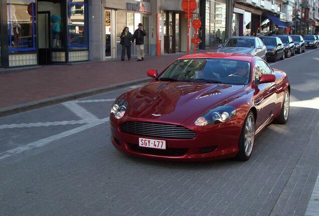 Aston Martin DB9