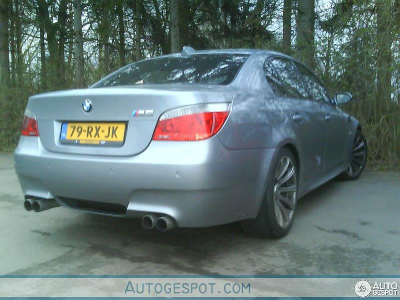 BMW M5 E60 2005