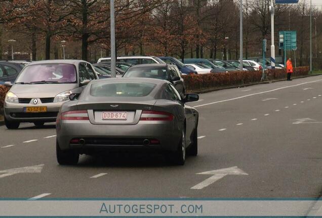 Aston Martin DB9