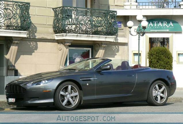 Aston Martin DB9 Volante