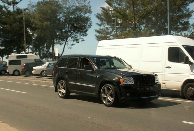 Jeep Grand Cherokee SRT-8 2005