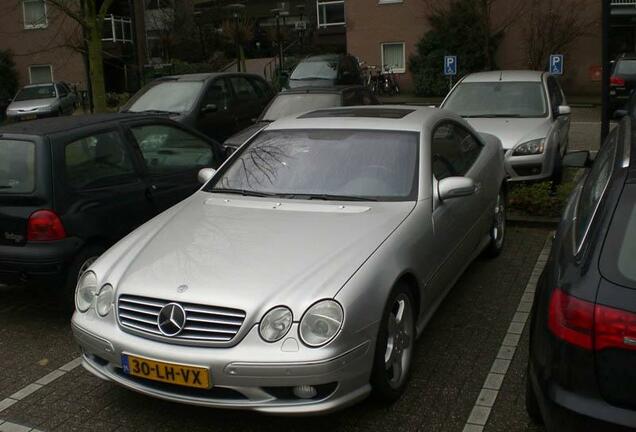 Mercedes-Benz CL 63 AMG C215