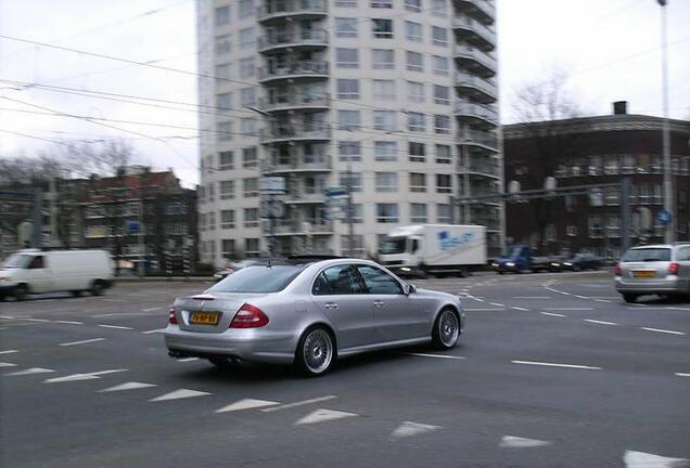 Mercedes-Benz E 55 AMG