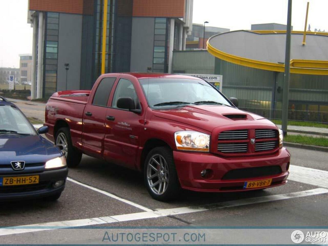 Dodge RAM SRT-10 Quad-Cab