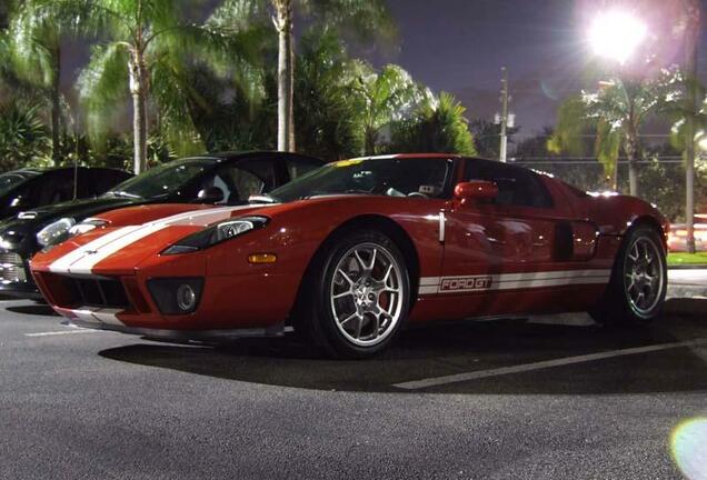 Ford GT