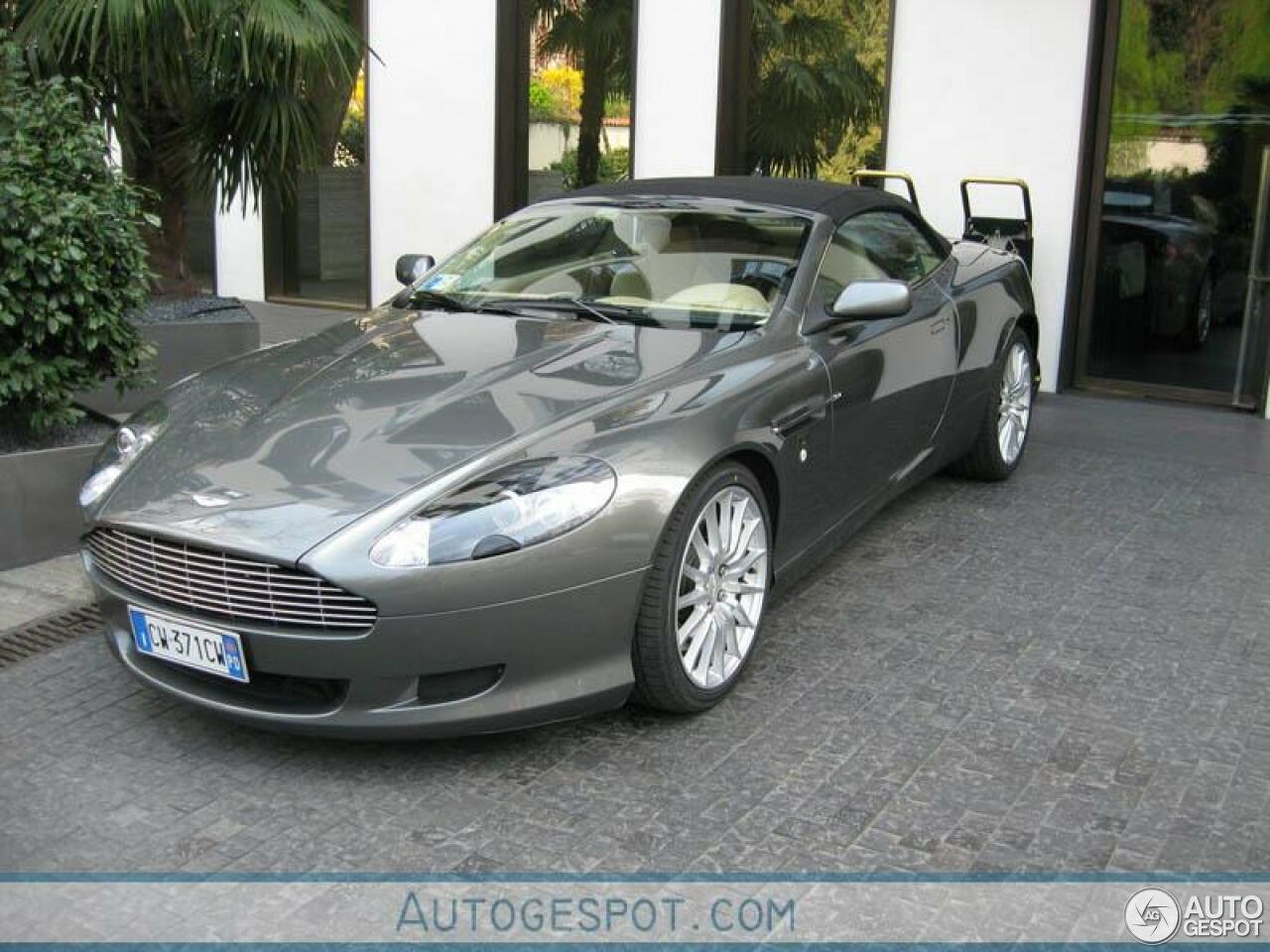 Aston Martin DB9 Volante