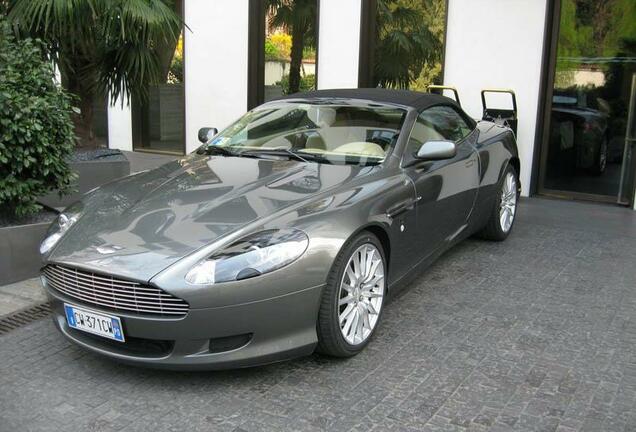 Aston Martin DB9 Volante