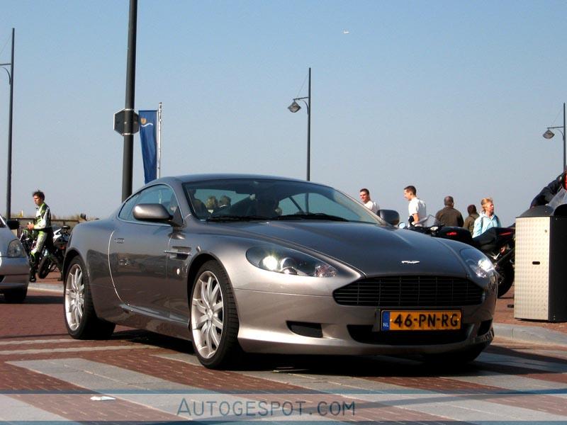 Aston Martin DB9