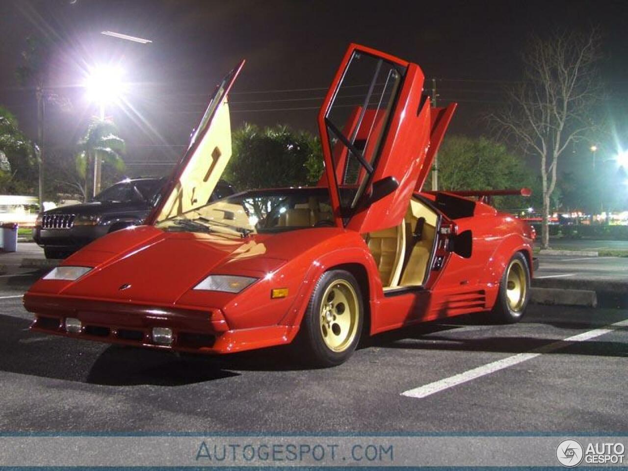 Lamborghini Countach 5000 Quattrovalvole