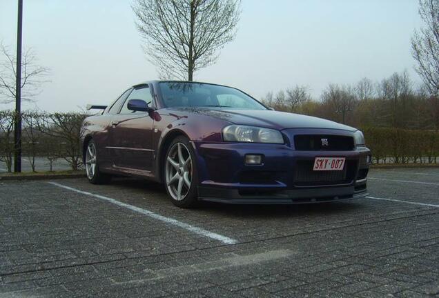 Nissan Skyline R34 GT-R V-Spec Midnight Purple Pearl II Special Color Limited Edition