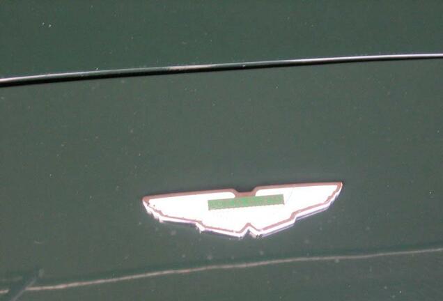 Aston Martin DB7 Volante