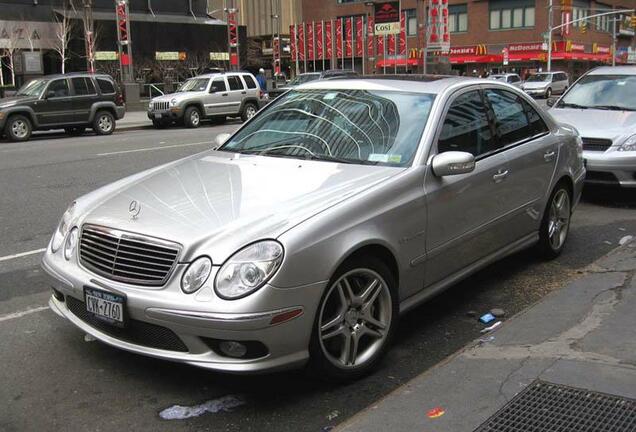 Mercedes-Benz E 55 AMG