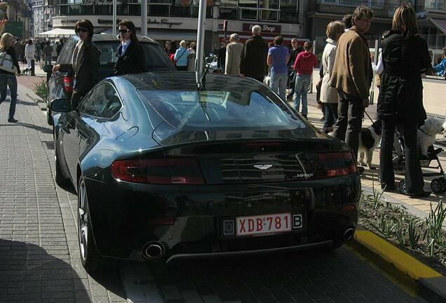 Aston Martin V8 Vantage