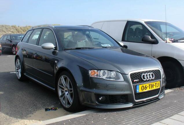 Audi RS4 Avant B7