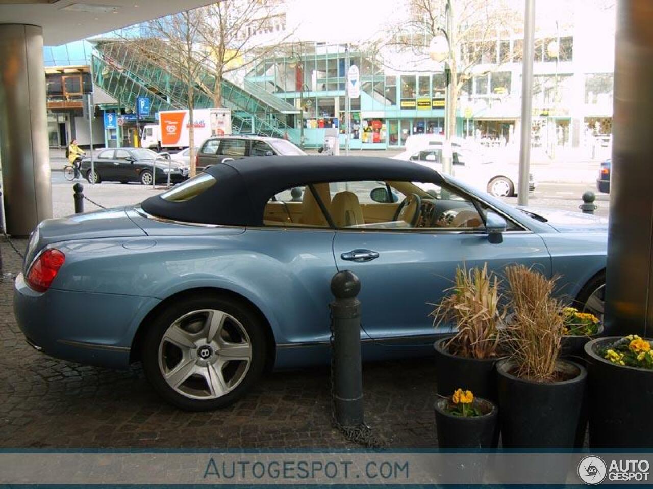 Bentley Continental GTC