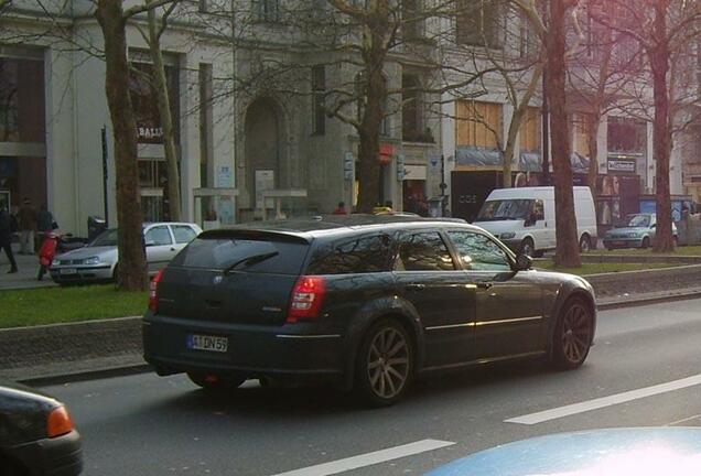 Dodge Magnum SRT-8