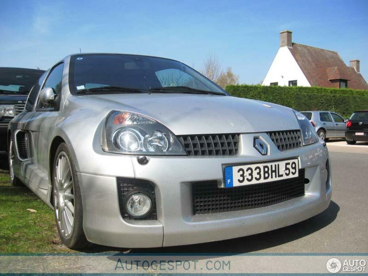 Renault Clio V6 Phase II