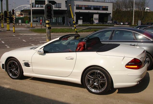 Mercedes-Benz SL 65 AMG R230