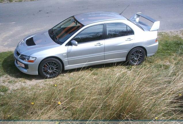 Mitsubishi Lancer Evolution IX