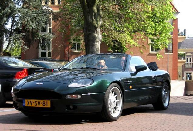 Aston Martin DB7 Volante