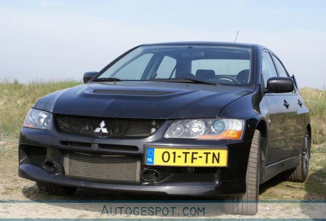 Mitsubishi Lancer Evolution IX