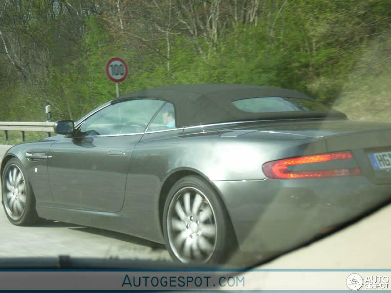 Aston Martin DB9 Volante