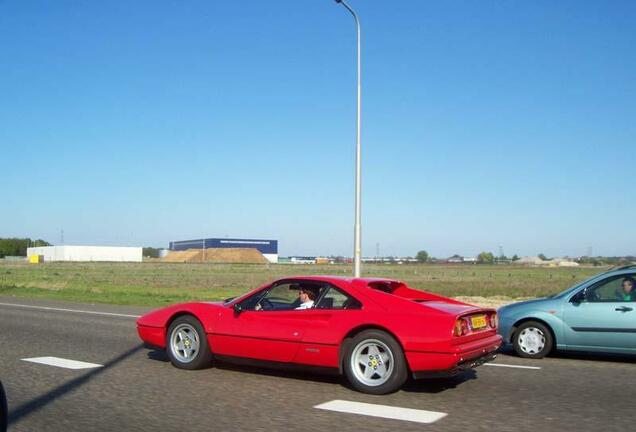 Ferrari 328 GTB