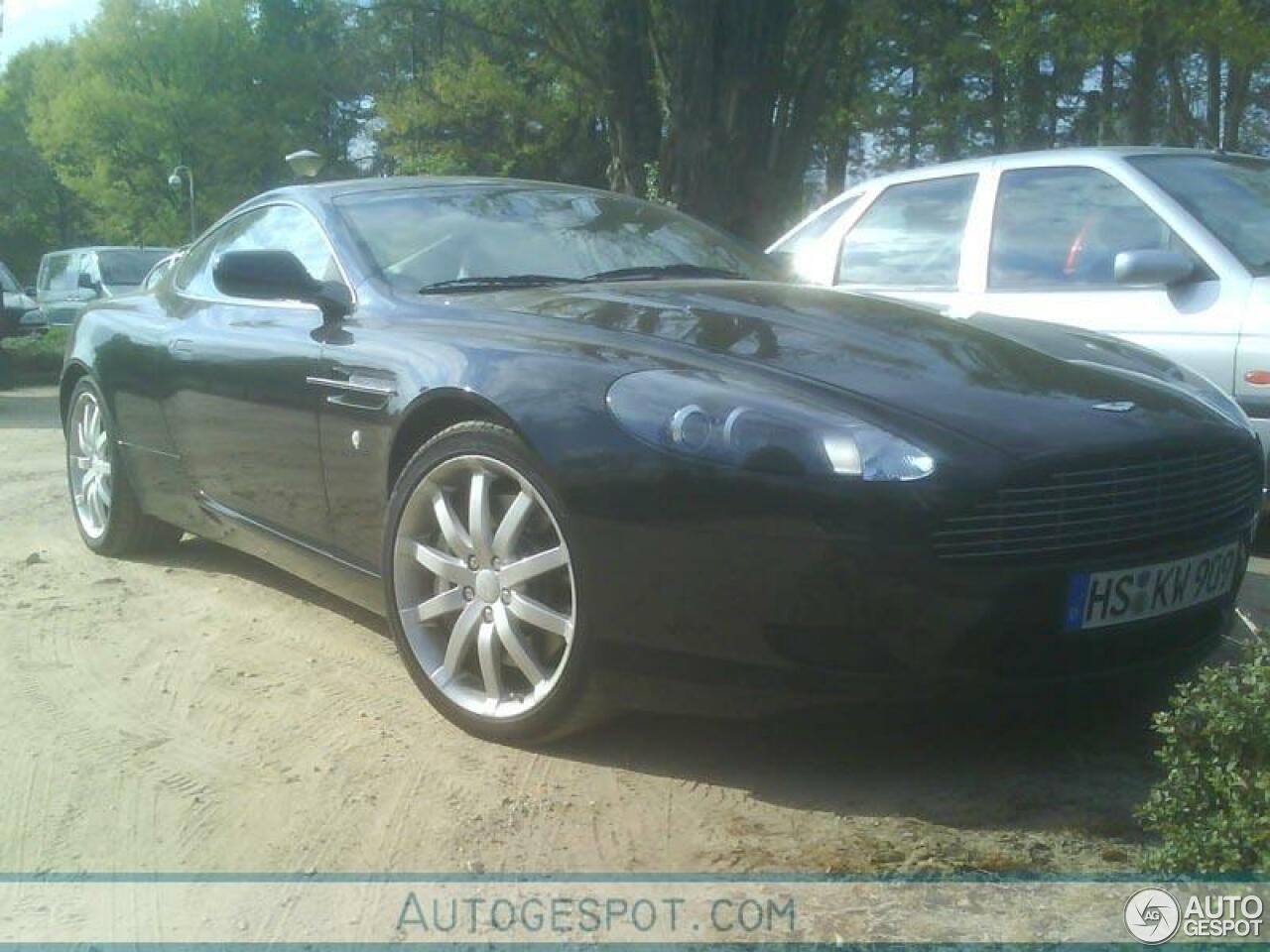 Aston Martin DB9