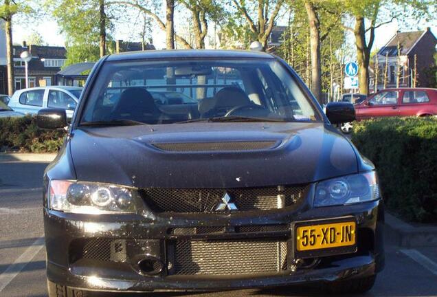 Mitsubishi Lancer Evolution IX