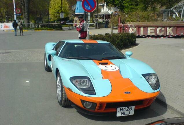 Ford GT Heritage Edition