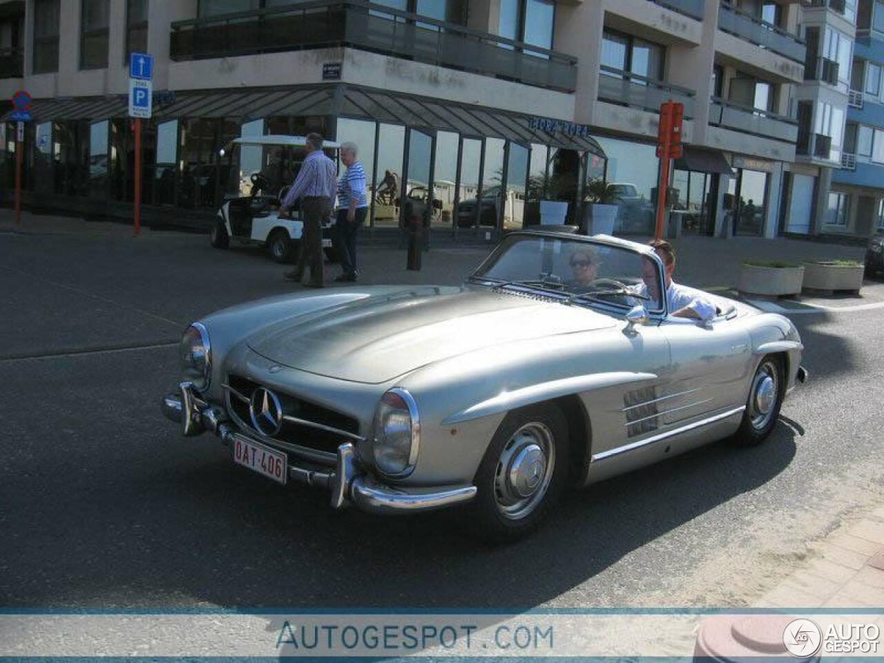 Mercedes-Benz 300SL Roadster