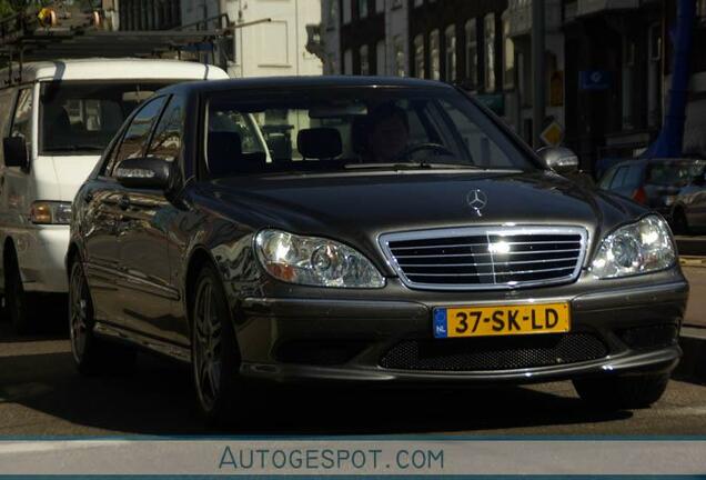 Mercedes-Benz S 65 AMG W220