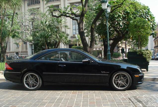 Mercedes-Benz CL 65 AMG C215