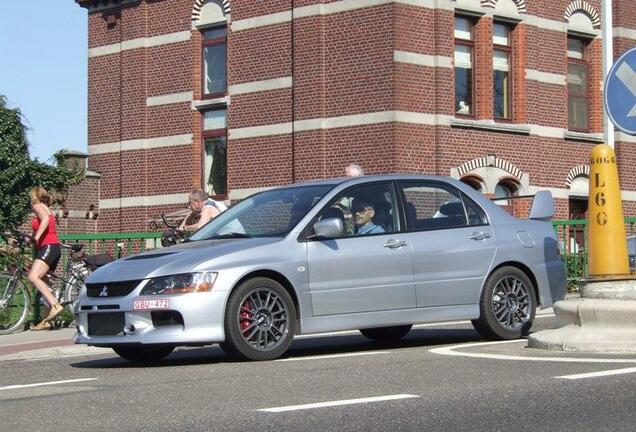 Mitsubishi Lancer Evolution IX