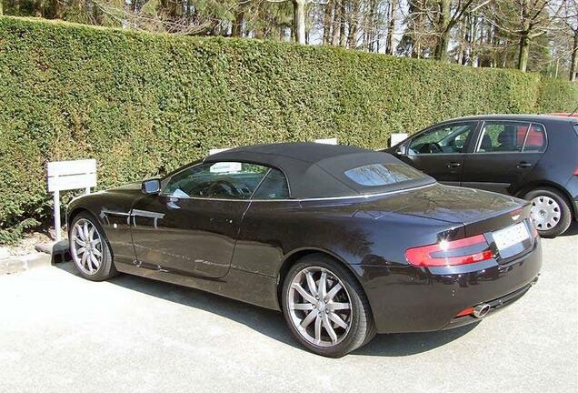 Aston Martin DB9 Volante