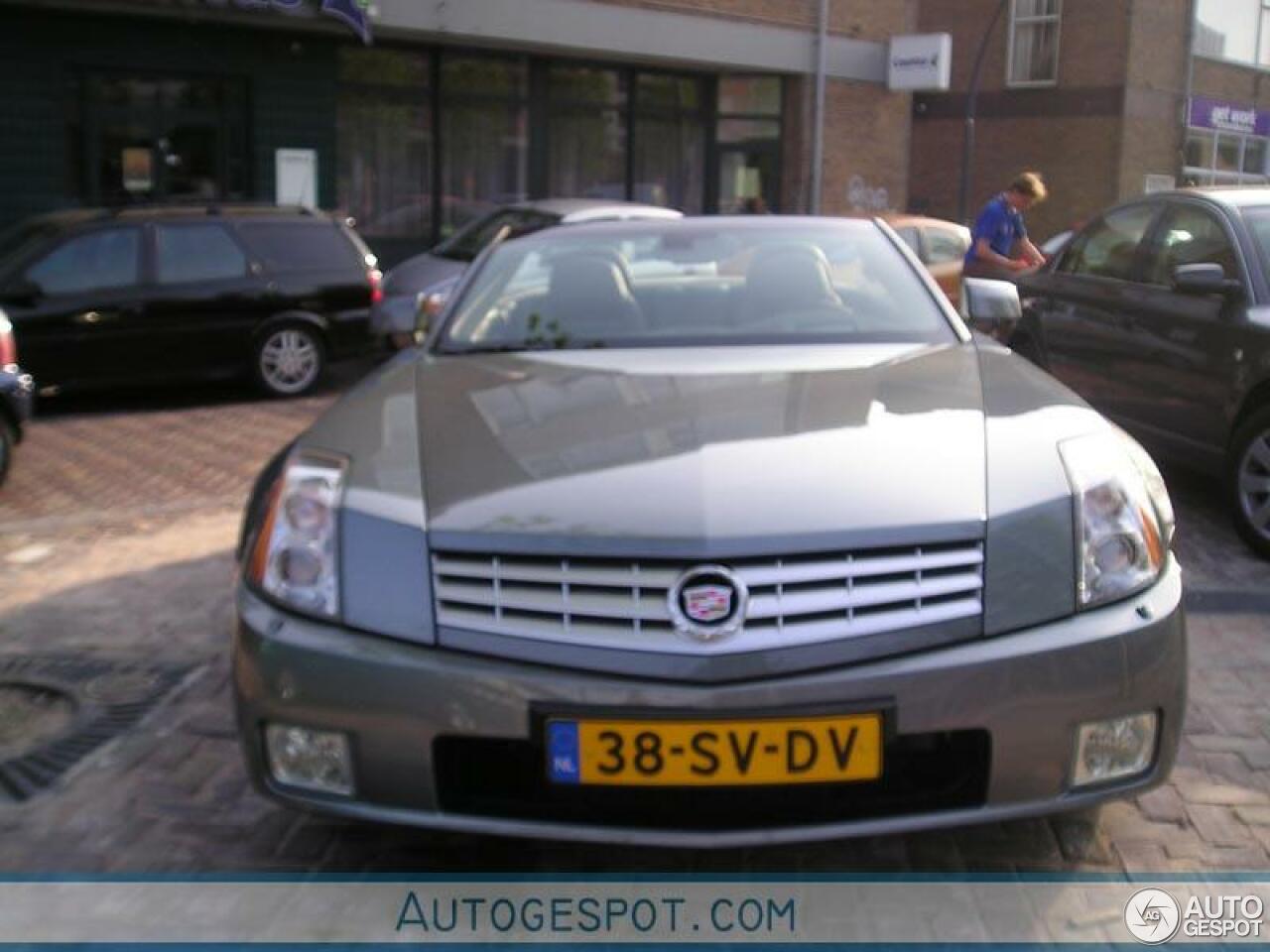 Cadillac XLR