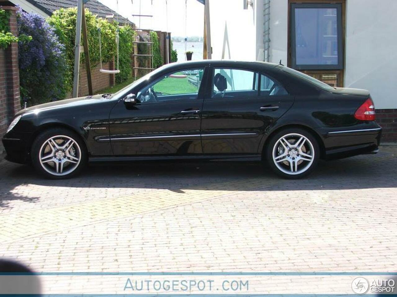 Mercedes-Benz E 55 AMG