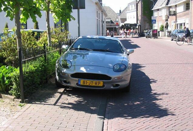 Aston Martin DB7