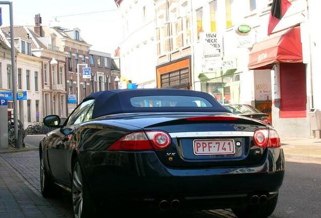 Jaguar XKR Convertible 2006