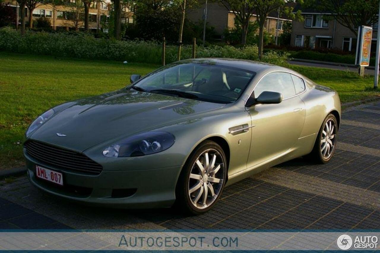 Aston Martin DB9