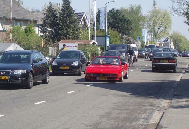 Ferrari Mondial 3.2 Cabriolet