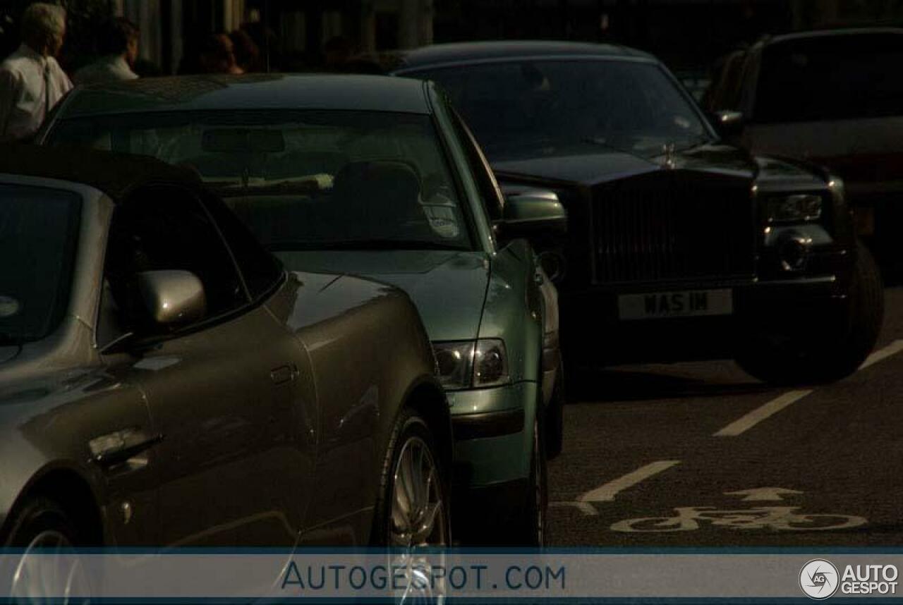 Aston Martin DB9 Volante