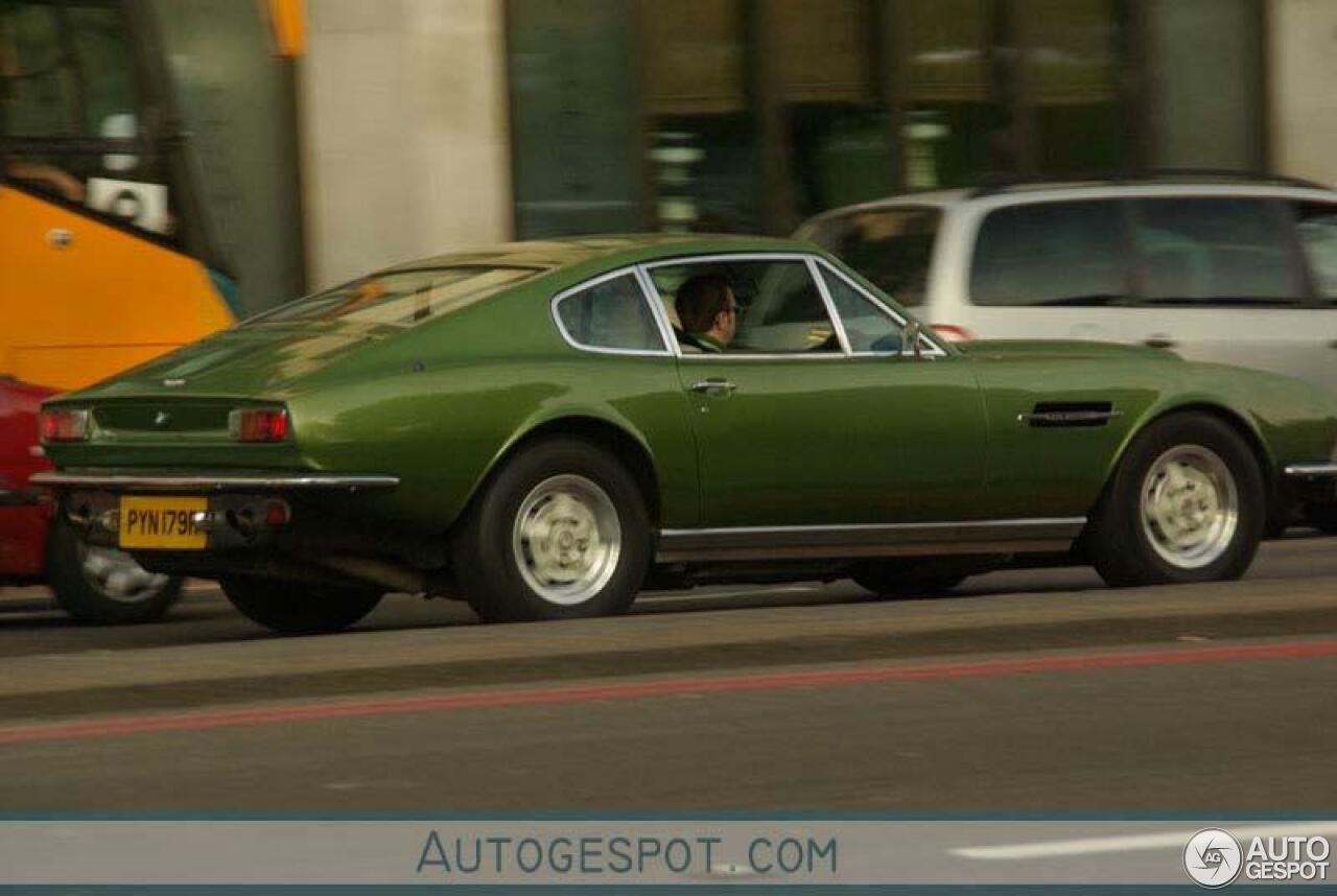 Aston Martin V8 Series 3